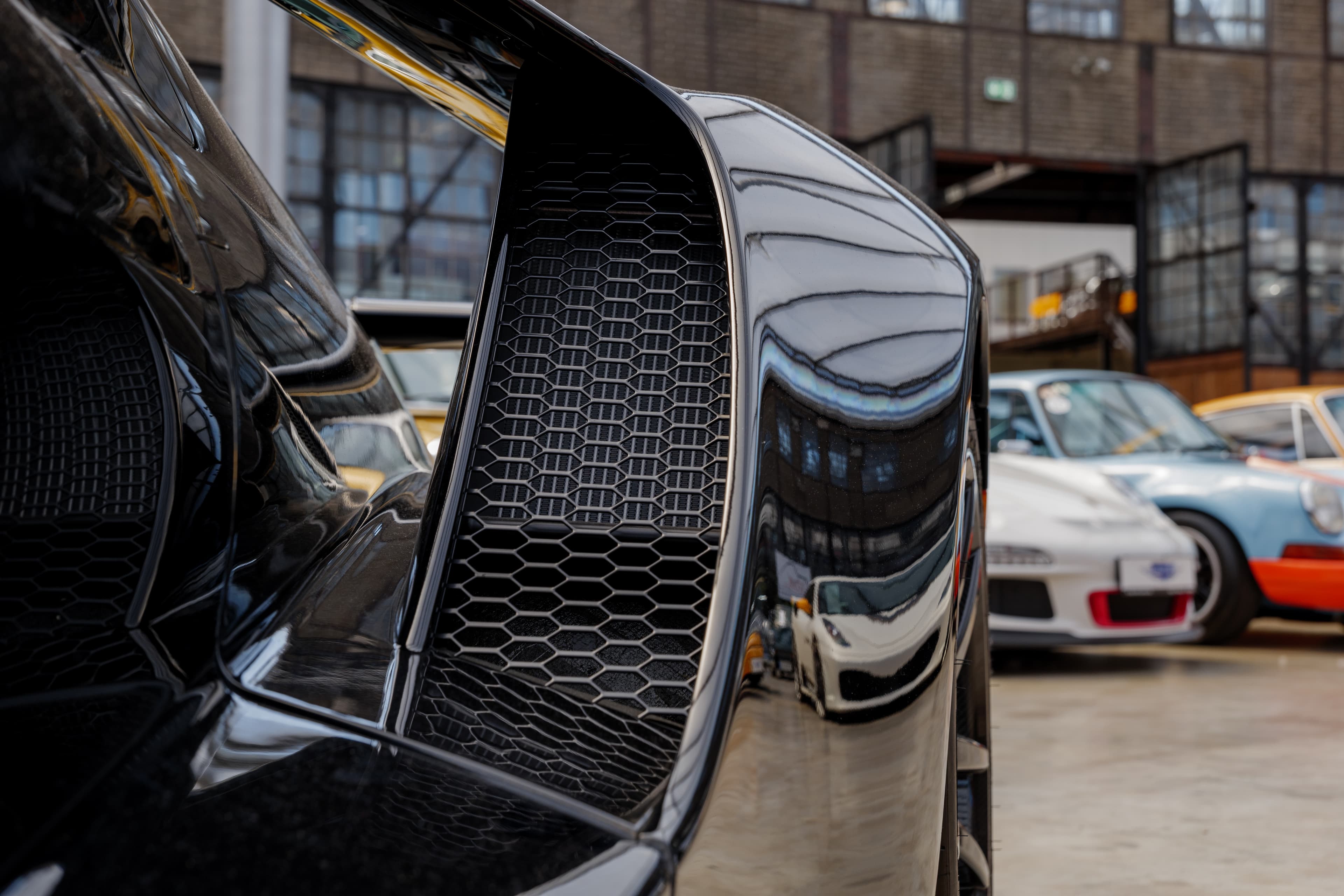 カーボンエアインテーク