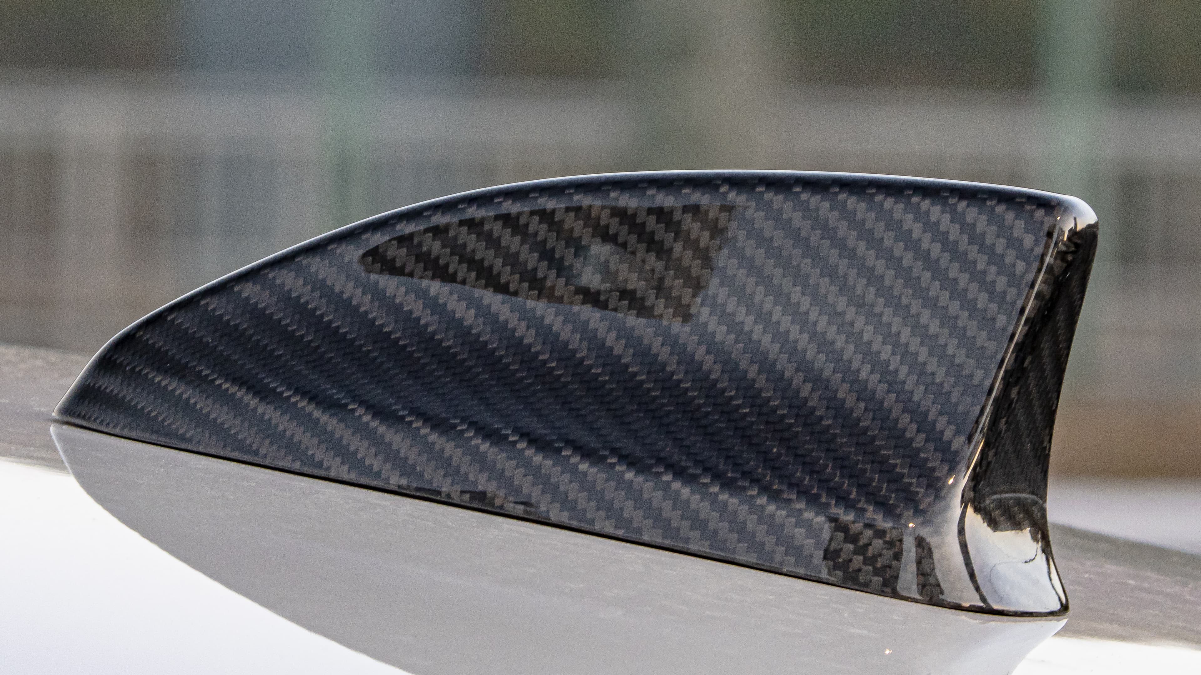 ドライカーボンの素材特性